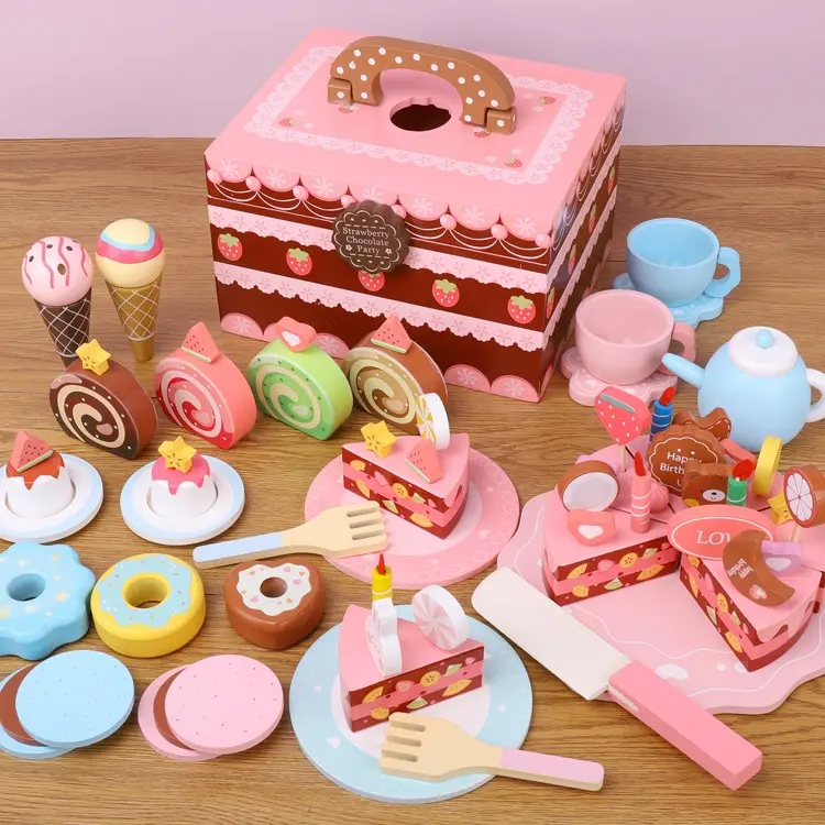 Simulation of the new portable cake toys, children wood cut music to see every kitchen