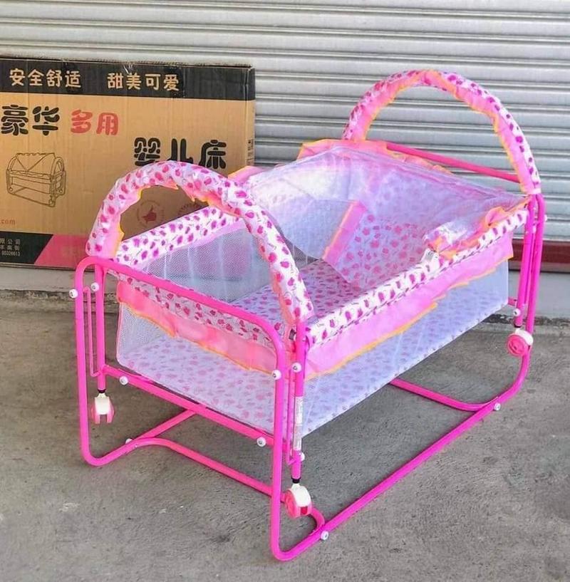 Product Introduction of New baby crib wrought iron bed with rollers removable cradle bed light multifunctional crib with net 11