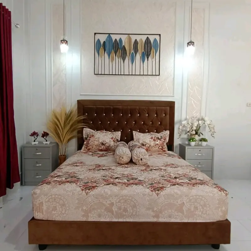 SPREI STEVANI BOTAK uk 180x200x30 0