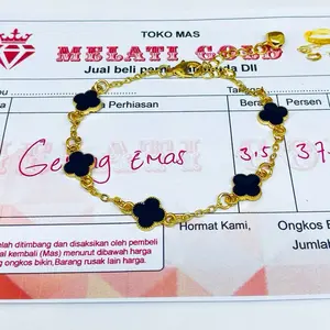 Perhiasan gelang tangan kloper wanita terbaru emas muda kekinian Bracelets