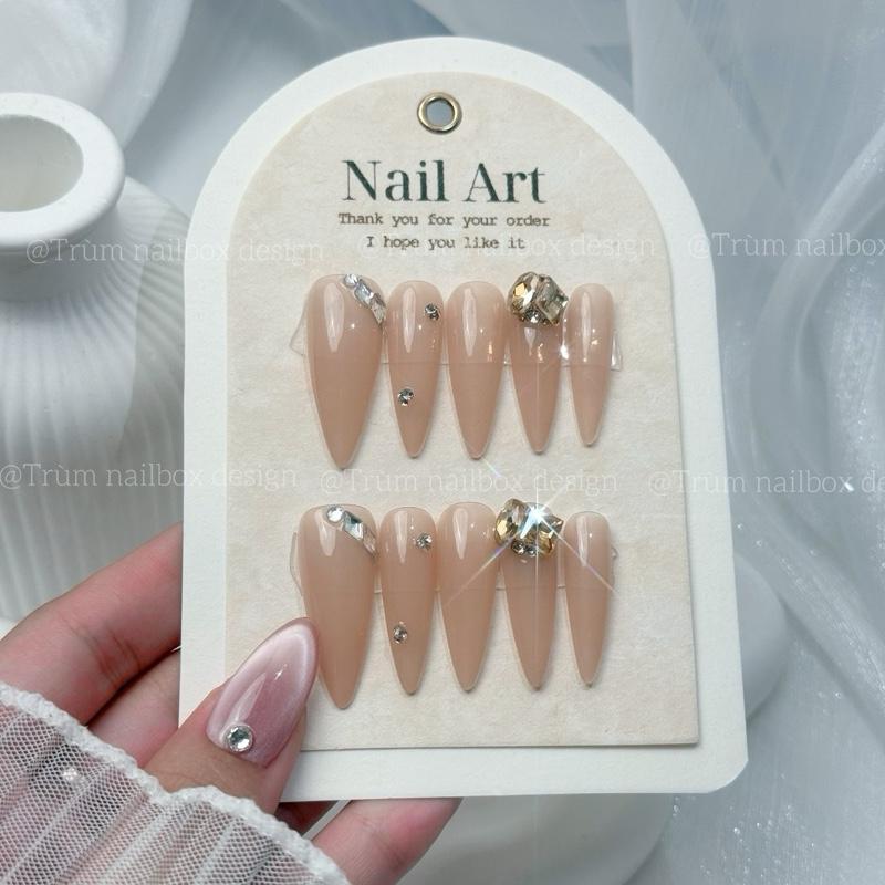   T41  Nailbox sơn gel đính đá cao cấp màu thạch không dìm da - Sản phẩm thiết kế thủ công 
