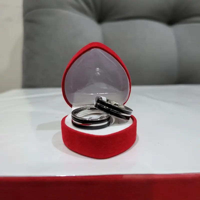Cincin Kawin Dapat 2 pcs Dan Free Box Banyak Model Dan Pilihan Cincin Model Love Berlapis Emas 24K Polos 4