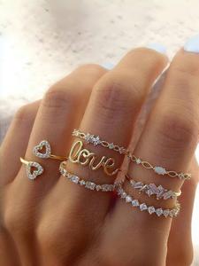 Conjunto de 7 Anillos de Corazón de Cristal Elegante para Mujer, Anillos Ajustables de Piedras Preciosas en Forma de Corazón, Regalo Perfecto para Aniversarios y Cumpleaños