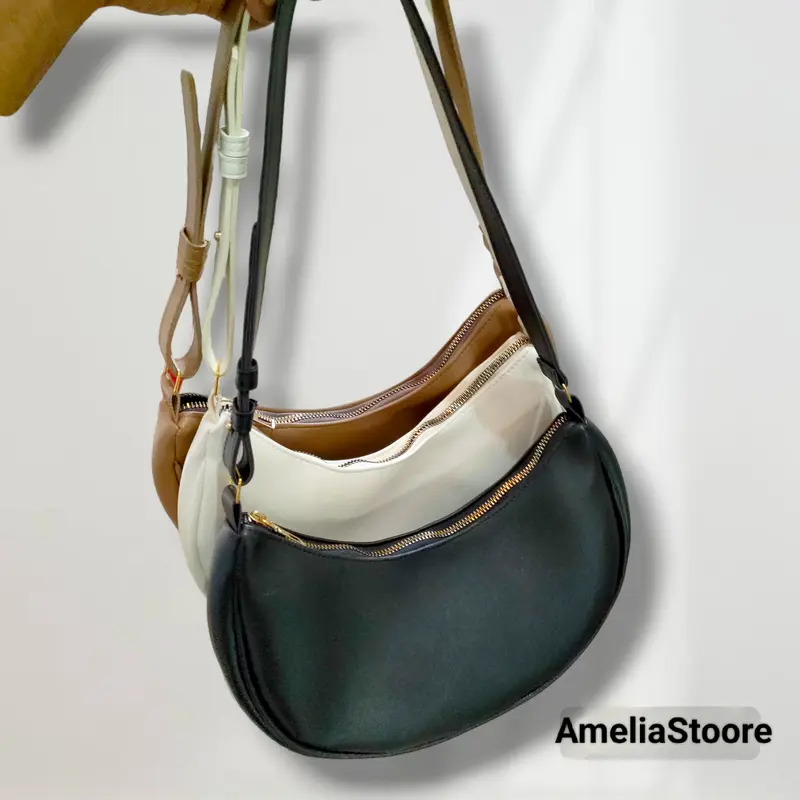 Amelia Shoulder Bag / Slingbag Wanita Kekinian Bisa Muat Banyak / Tas Selempang Bulan 4