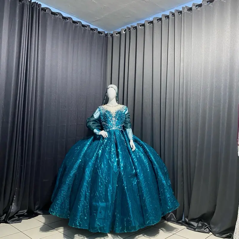 Ballgown hijau series ngekor panjang / ballgown pengantin