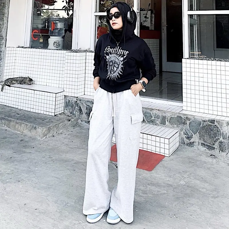 Zipper Crop Wanita Band Sublime - Hoodie Zipper Crop Bahan Fleece Lembut Halus Tebal 280-320GSM Sweater Crop Zip Basic Tangan Panjang - Hoodie Wanita Jaket Resleting 1