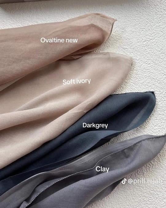 Product Introduction of beli 2 gratis 1️ spill warna hijab yg bikin wajah cerah dong!!fix harus tau yg satu ini️ Bagus buat daily hijab ataupun formal  Warnanya cangtip², mudah diatur  Tegak paripurna dan melengkung sempurna  Cakep bgt 1
