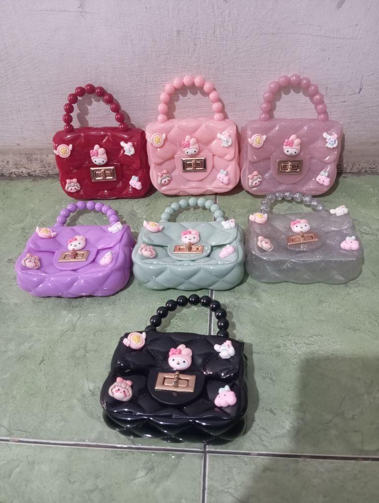 Product Introduction of ( Cek Warna Chat Dulu ) Slingbag Mini Jelly Glossy Karakter Sling Bag Rantai Tas Selempang Jinjing Anak ( Tidak Request Dikirim Random ) 57