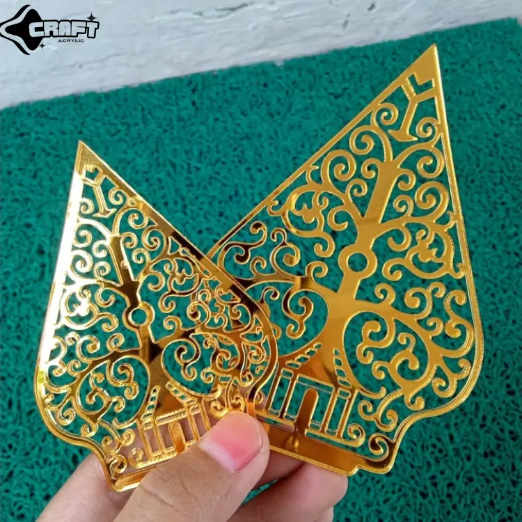 Gunungan Wayang Akrilik Mirror Gold 4