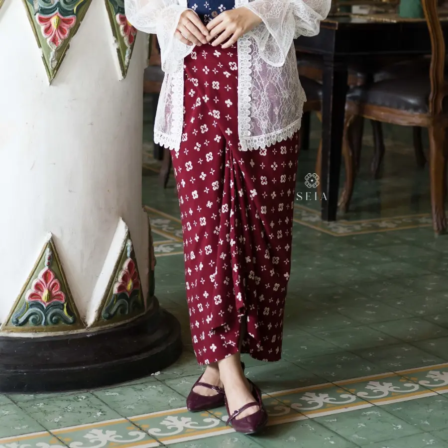 S E I A | SEHASTA ROK LILIT BATIK