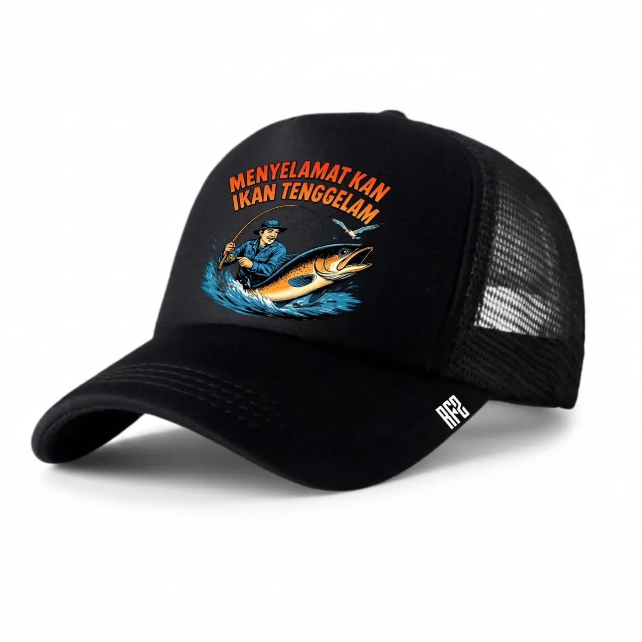 mnylmatkan ikan topi hitam