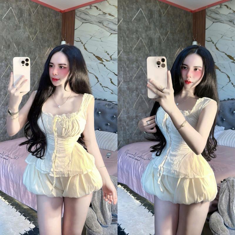Set đồ nữ chất ren hoa áo 2 dây cổ vuông thắt nơ đính nút mix chân váy dáng bí siêu xinh dành cho các nàng diện đi chơi đi tiệc.
