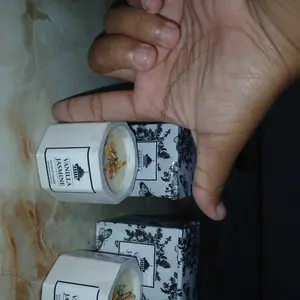 Natural scented candle concrete pot - lilin aromaterapi mini 35gr Buah Gift