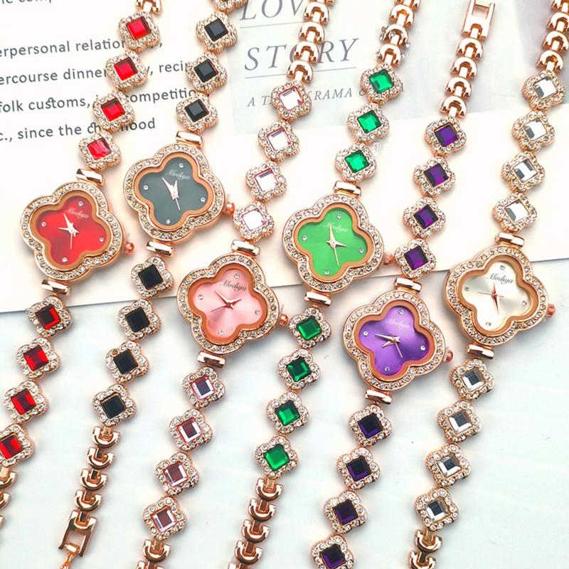 Đồng Hồ Nữ - Thạch Anh Hình cỏ bốn lá, Thời Trang, Thường Ngày 6 màu sắc - HX1028 Women's Watches Titan Đeo Tay