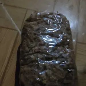 USUS AYAM CRISPY PEDAS DAUN JERUK 1KG KRIUK RENYAH BISA JADI CEMILAN SEHARI HARI SNACK FAVORIT SETIAP HARI