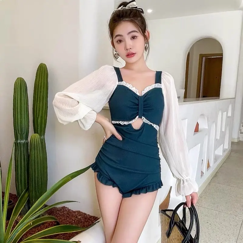 Bikini liền thân siêu xinh cho nàng yêu biển