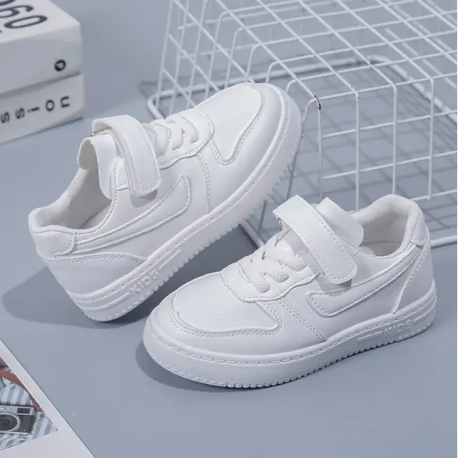 Giày Cao Su, Màu Trắng, Cho Trẻ Em, Unisex, Thời Trang, Phong Cách Hàn Quốc, Giày Thể Thao Đi Chơi Và Thoải Mái, Hàng Mới Về