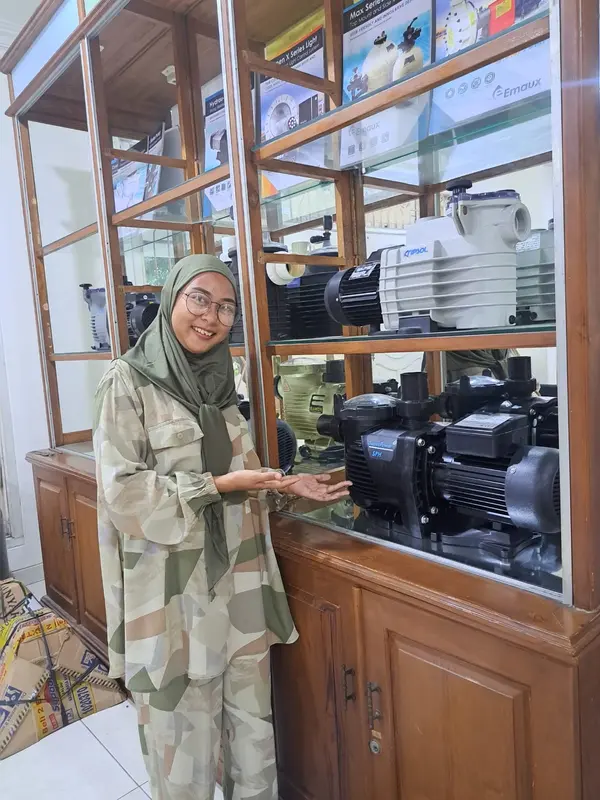 POMPA KOLAM RENANG SPH150 1.5HP EMAUX 4