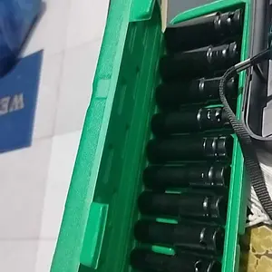 impact pembuka baut 21V Baterai Semua motor tembaga Cordless Kunci Impact 588VF / 388VF Impak Buka Motor