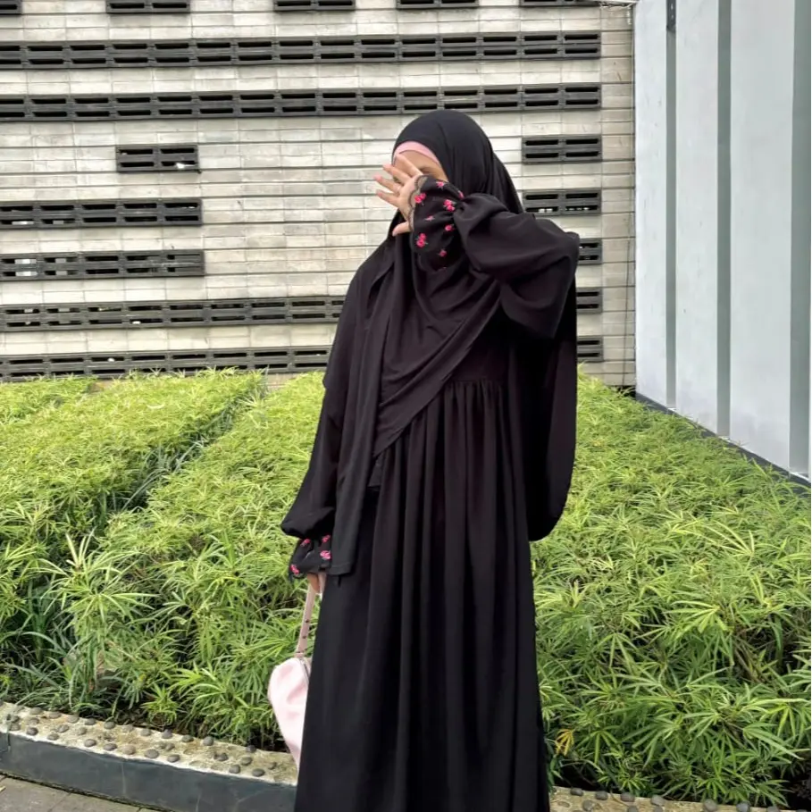 Malika Abaya by Nouraku ( Abaya saja ) Gamis Simpel Polos Casual Dress Wanita Remaja Muslim / Abaya Umroh / Abaya Lengan Balon