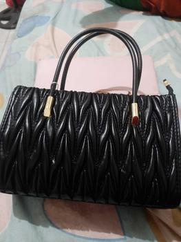 Product Review of MOCO Fashion Tas Selempang Wanita Hand Bag Tekstur Timbul Zigzag 2819 from K**y 0