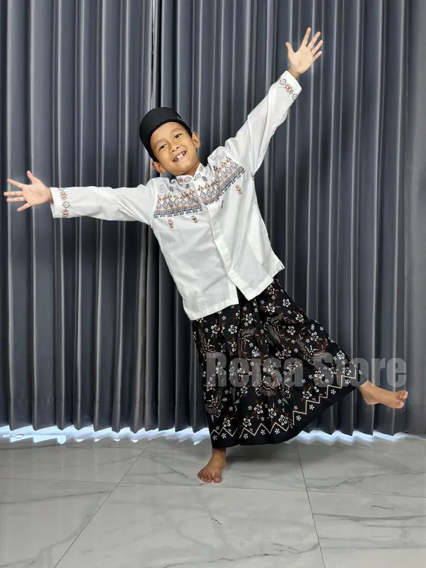 Promo termurah Sarung instan anak motif Batik Gus Iqdam idam, untuk ngaji sholat, bagian pinggang bahan karet, untuk usia 2-10 tahun Setelan Baju Koko 0