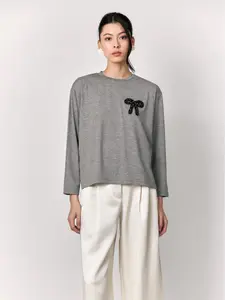 STUDIO TUI - AIRY TOP LONGSLEEVE IN DARK GREY