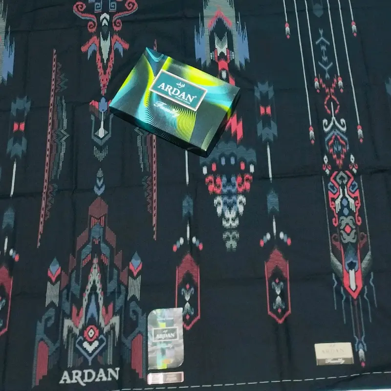 Sarung Ardan Family Gold Quality Terbaru untuk Pria Muslim Dewasa - Hitam printing 6