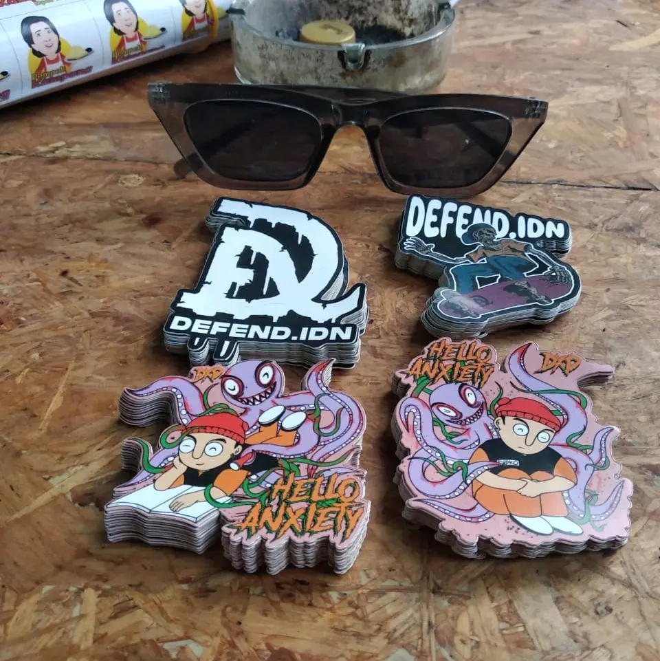 STIKER CUSTOM DESIGN BEBAS CUTTING ANTI AIR