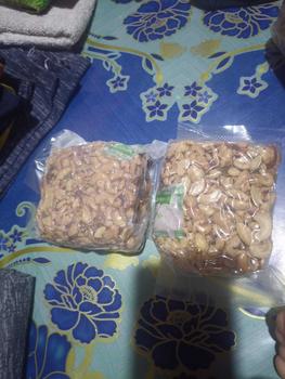 Product Review of PECAHAN Kacang Mete Sulawesi 250gram ( Vakum ) from l**i 0