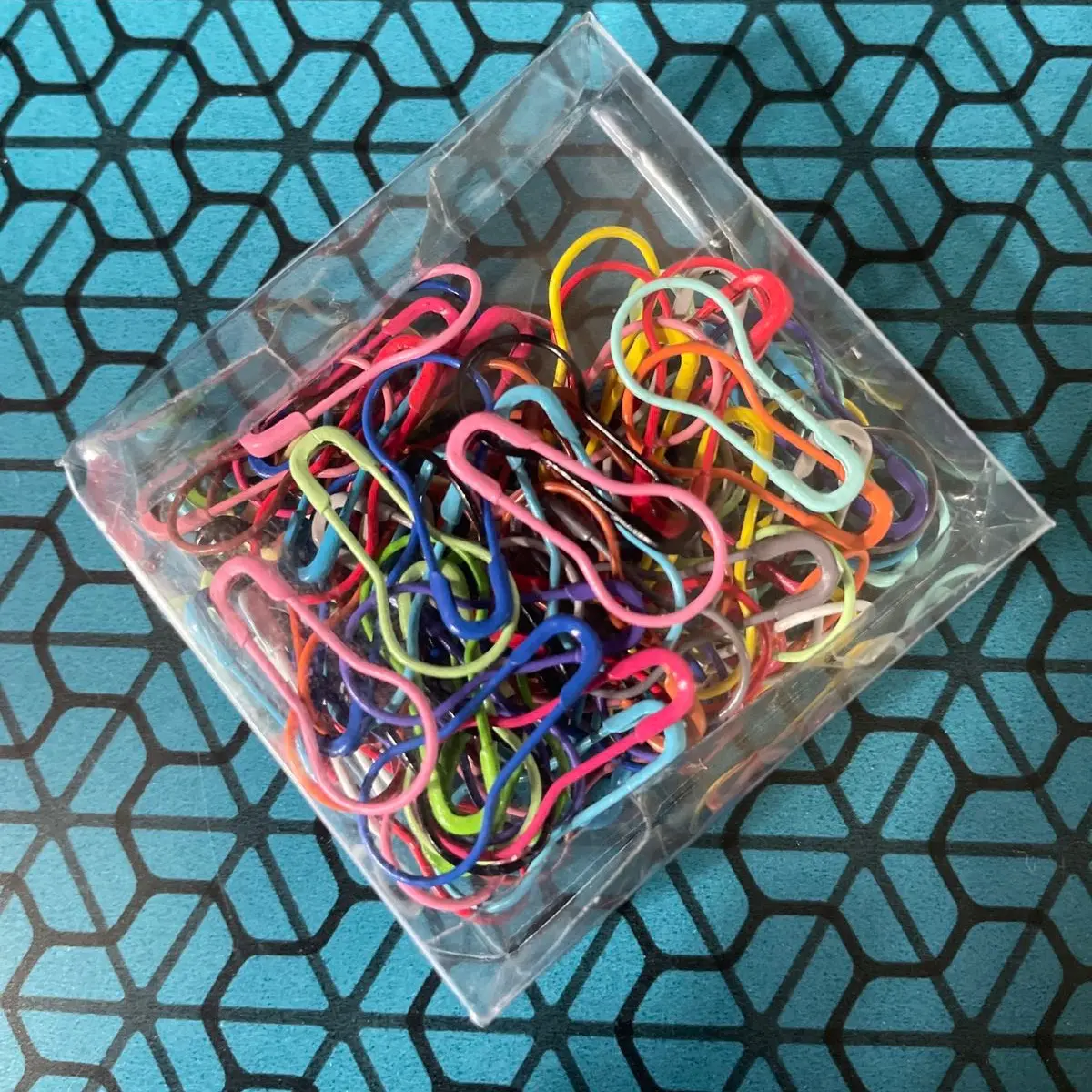 Hijab Pins Colored