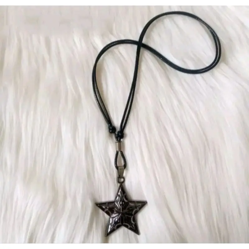 kalung tali korea liontin bintang pria dan wanita viral skena kalung vintage pria hitam 0