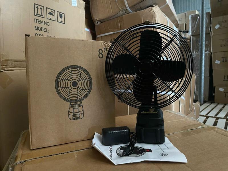 Quạt Tích Điện Pin 10 Cell Dùng Liên Tục 8H, Quạt Pin Makita Để Bàn, giường  2 Cấp Độ Gió Siêu Mát