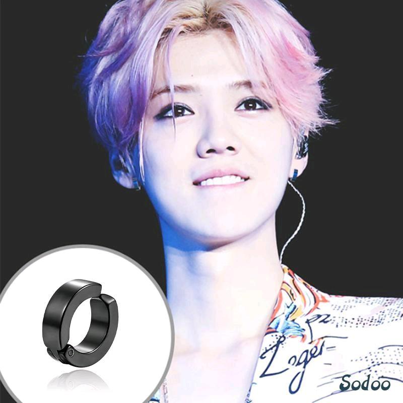 Anting jepit polos pria titanium premium Stainless Earrings Hitam anting magnet pria tiffany and co 1