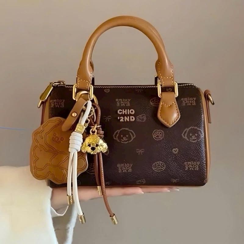 (Tặng Kèm Charm ) Túi Xách Nữ Cầm Tay Đeo Chéo Dáng Trống Chino Sang Chảnh B89 Hoa sữa shop 98