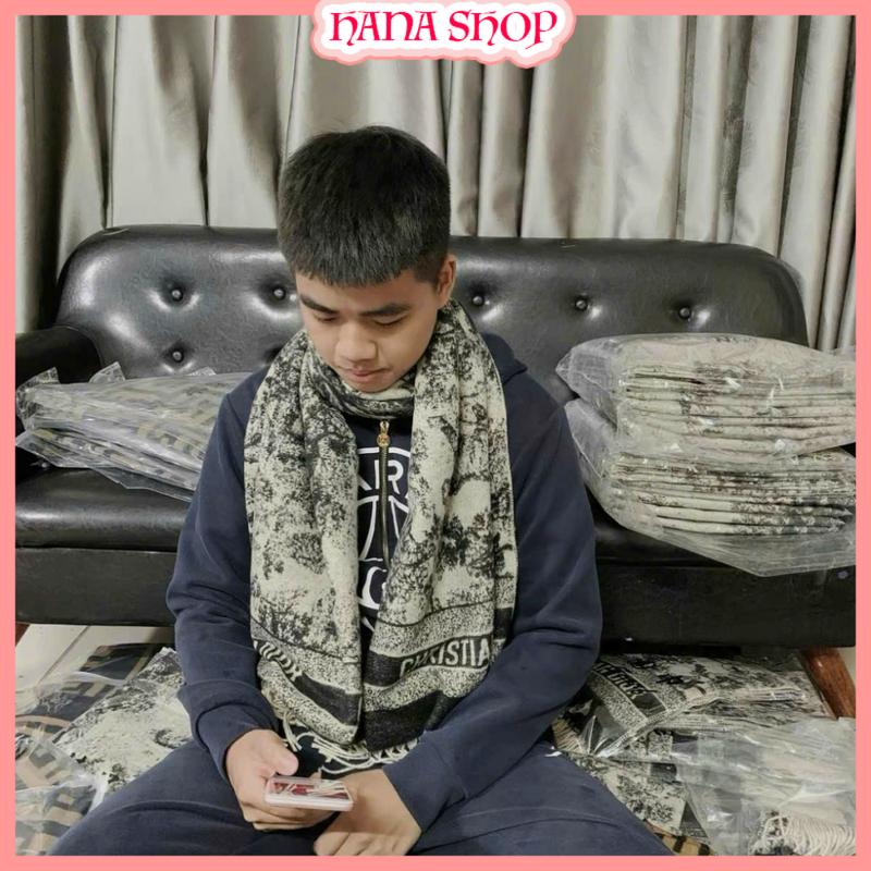    BẢN CHỮ CHUẨN  Khăn Len Choàng Cổ Nam Nữ Khăn Dạ DR Tua Dua Cao Cấp Làm Quà Tặng 