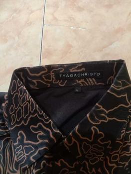 Product Review of Kemeja Batik Slimfit Lapis Furing Premium 1038 Batik Christo from M**a 1