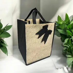 (60 Pcs) Tas Hajatan Embos Pita 22x22 / Tas Berkat / Tas Spunbond