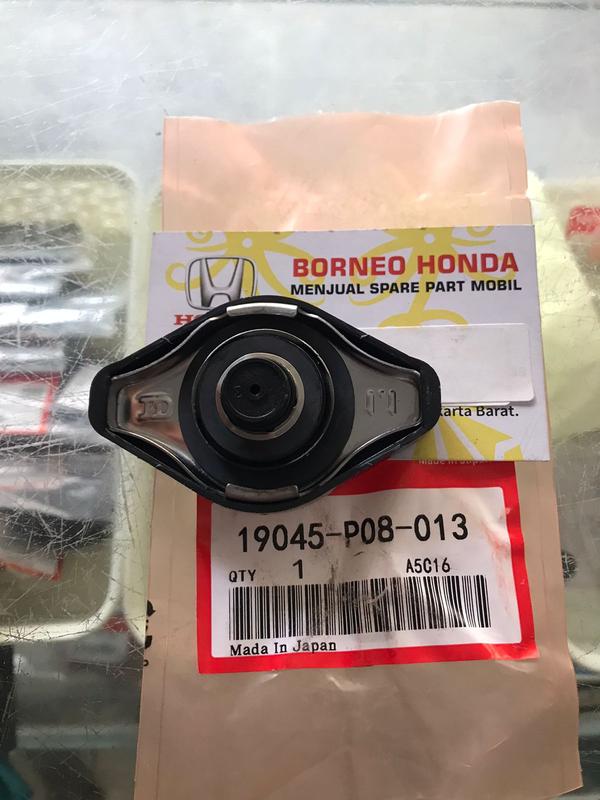 TUTUP COVER CAP UKURAN 1.1 RADIATOR MOBILIO BRIO FREED STREAM JAZZ GE8 GK5 CITY PESONA Z GM2 GM6 ACCORD MAESTRO S84 VTI L CP2 CR2 CIVIC ES CENTURY VTIS FD1 FD3 FB1 FB3 CRV GEN 1 2 3 4 5 S10 RD4 RD5 RE1 RE3 RW1 RW3 TURBO HONDA 19045-P08-013 19045-PAA-A01 - 1