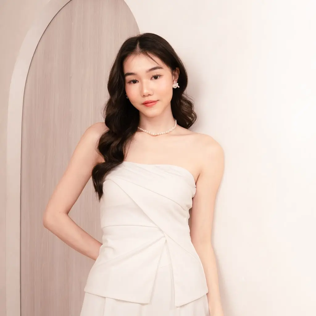 L407 Imelda Padded Side Slit Peplum Top in White