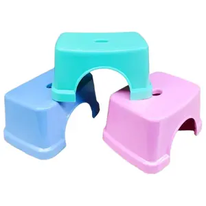 Kursi Jongkok Plastik Kecil Serbaguna Ringan Mudah Dibawa Cocok untuk Rumah Kantor Multifungsi Tahan Lama