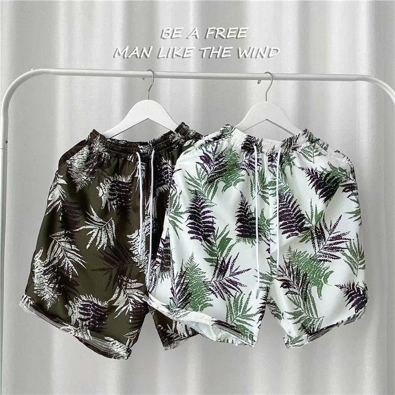 Product Introduction of Live unbridled Fashion Summer Seaside Vacation Floral Shorts Men's Casual  Shorts Loose Beach Pants 1
