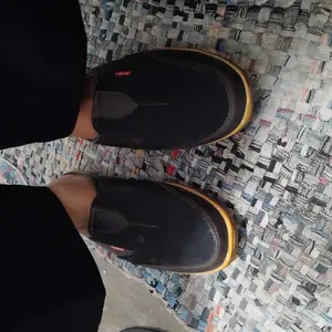 Promo cuci gudang / Sepatu bustong / sepatu slop / sepatu santai / sepatu sandal masa kini Shoes Karet  Sendal Kasual