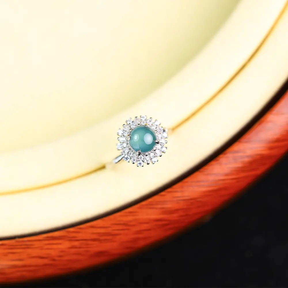 Sunflower emerald silver ring