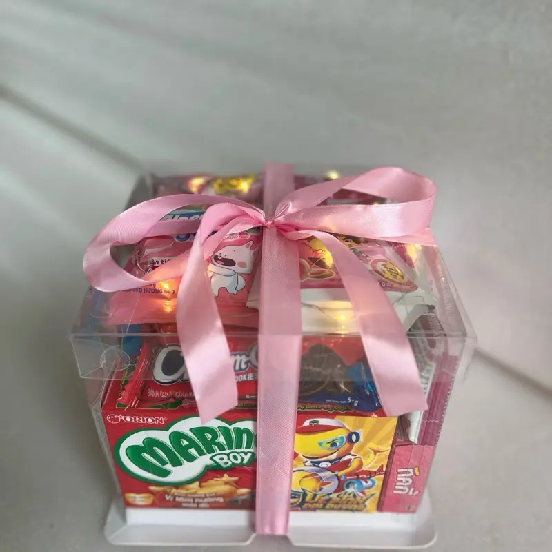 Hộp bánh kẹo mica size nhỏ tặng người thân yêu dịp sinh nhật lễ tết, ngày kỉ niệm ( shop tặng đèn nháy và thiệp ạ) 4