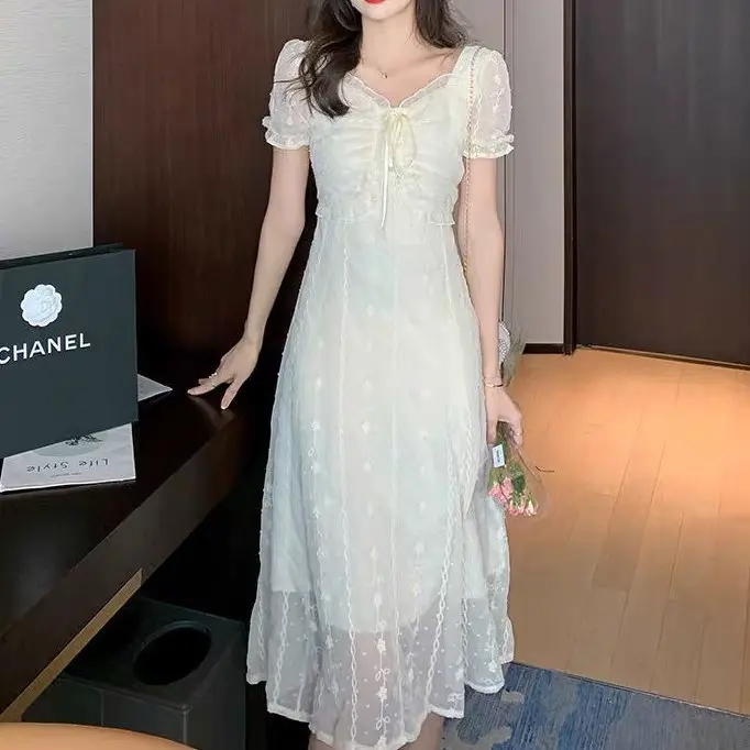 Dress Lace Fairy Dress Square Neck Chiffon Dress Korean Style Princess Dress Pesta Gaun Putih Floral Dress Retro Dress Pantai Dress Vintage Dress Cream Dress Kondangan Dress mewah M367 5