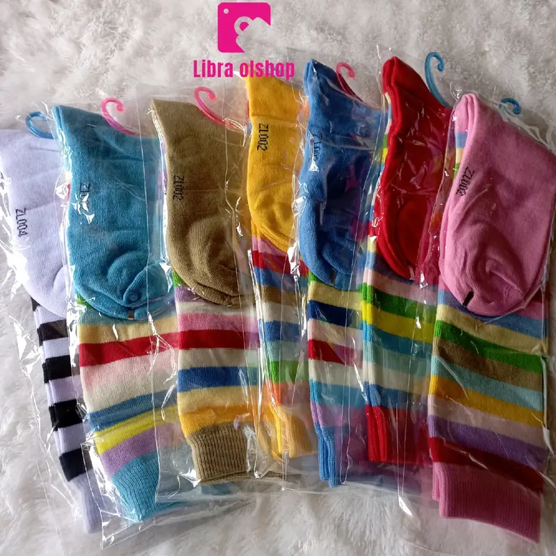 Kaos Kaki Belang Selutut/Kaos Kaki Belang Warna Wanita Dewasa Panjang Garis 2