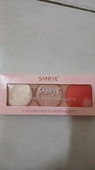 Product Review of Saniye E0358 Multi Fungsi Blush On Glitter Highlighter Palette Contour Eyeshadow Palette from l**4 0