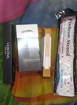 Product Review of Paket 3in1 Eyebrowset (Eyebrow Powder+Cetakan Tali+Concealer) Spooli dan Cetakan Singel Di dalam Dus from A**e 0