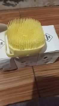 Product Review of Sikat Mandi Dispenser Silicon /Shower Brush Silicon / Sikat Silicone Lembut Dispenser Sabun Mandi   Silikon from A** 0